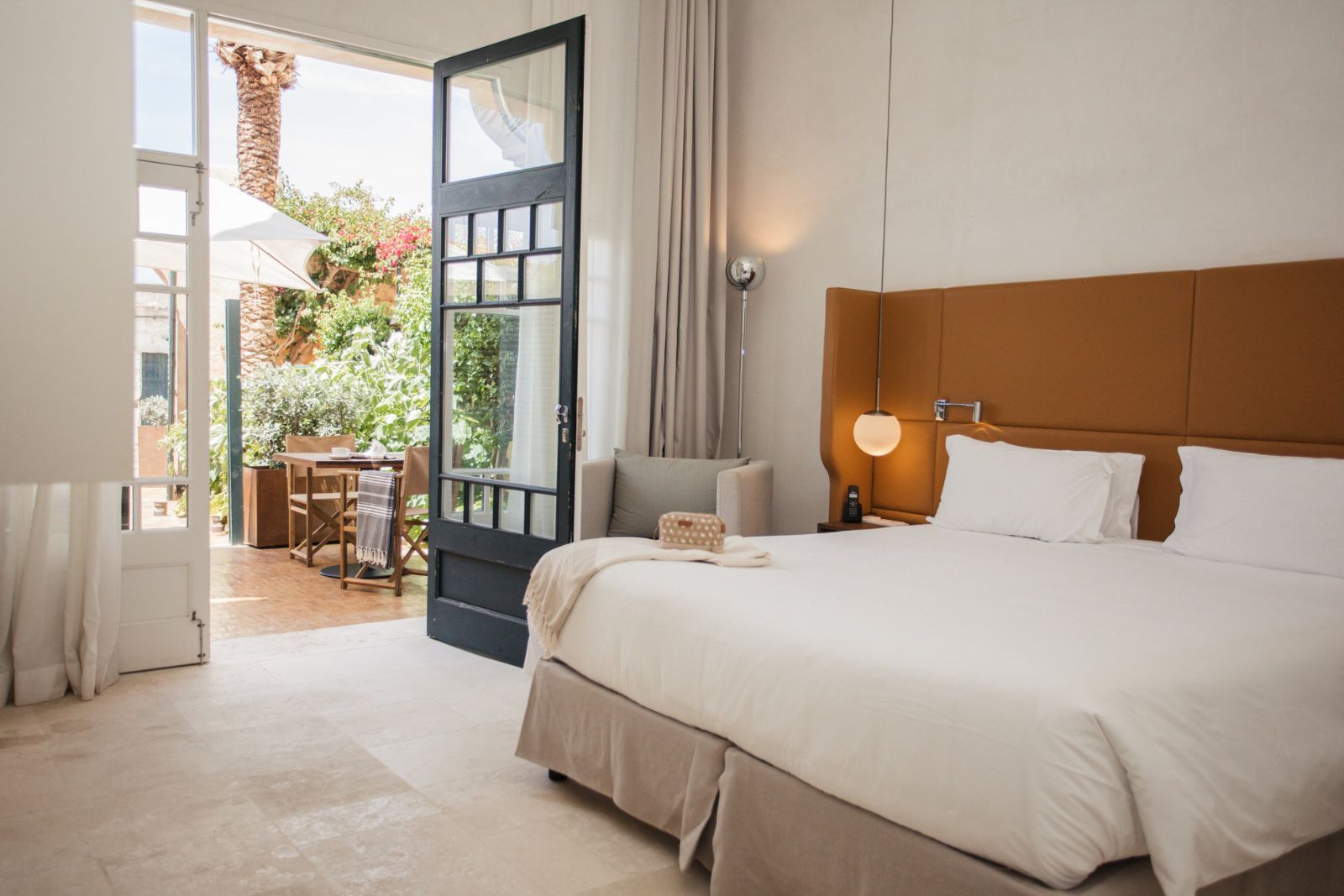 Habitación Histórica - Disponible en Can Faustino y Can Sebastià